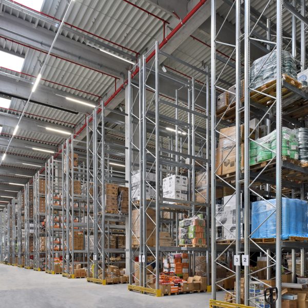 Sistem rafturi metalice heavy-duty pentru aplicații exigente Unibuild 2